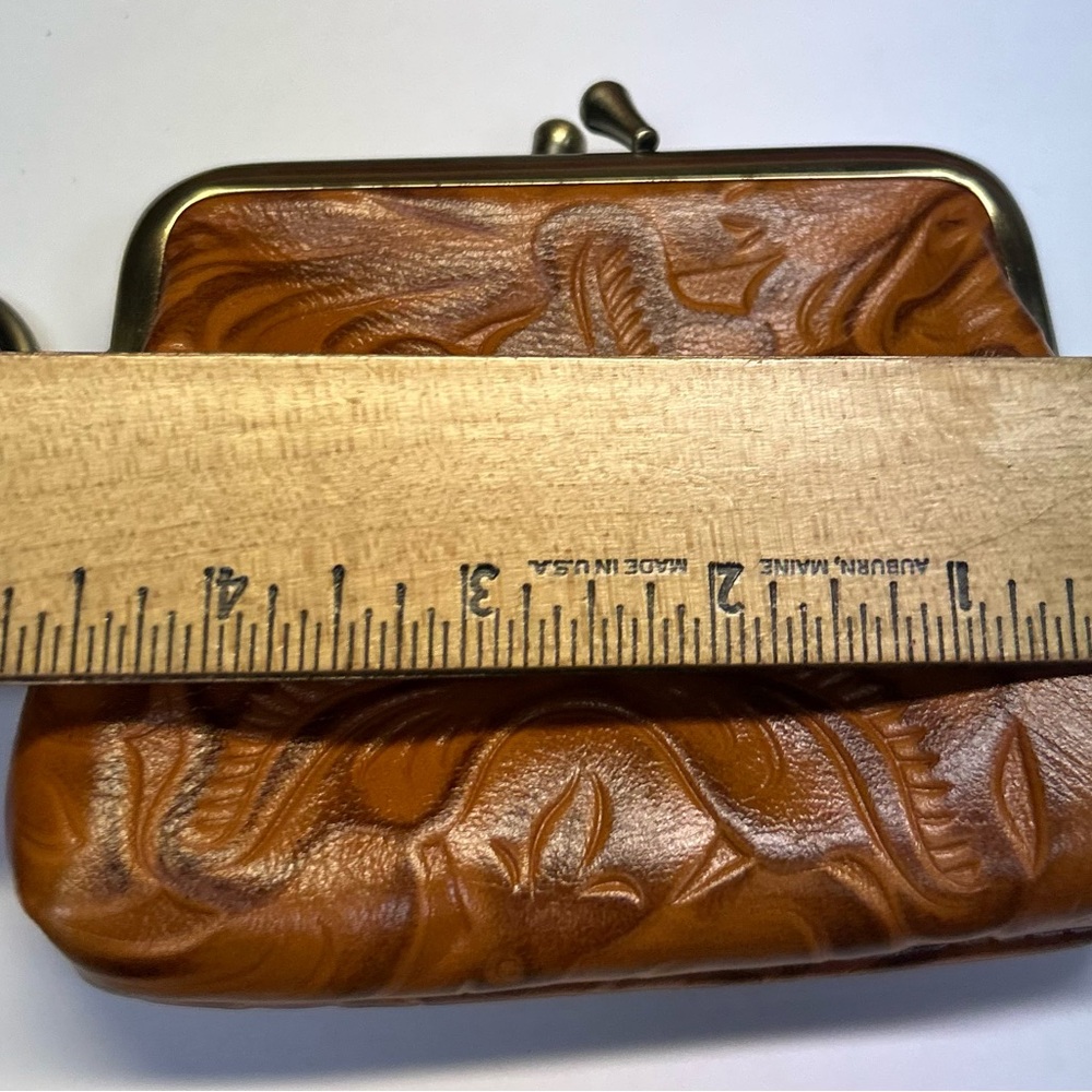 Patricia Nash SAVENA TOOLED Leather Framed Kiss-Lock Wristlet FLORENCE
B wallet - Picture 7 of 13
